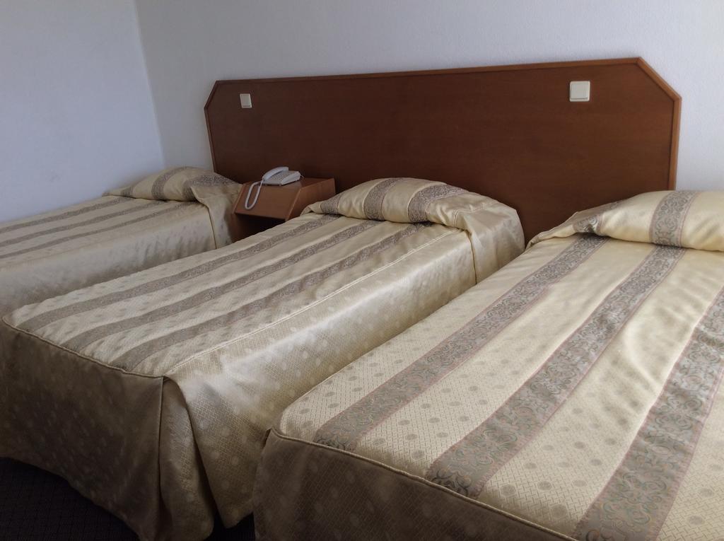 Albergaria Dom Manuel Hotel Поршеш Стая снимка